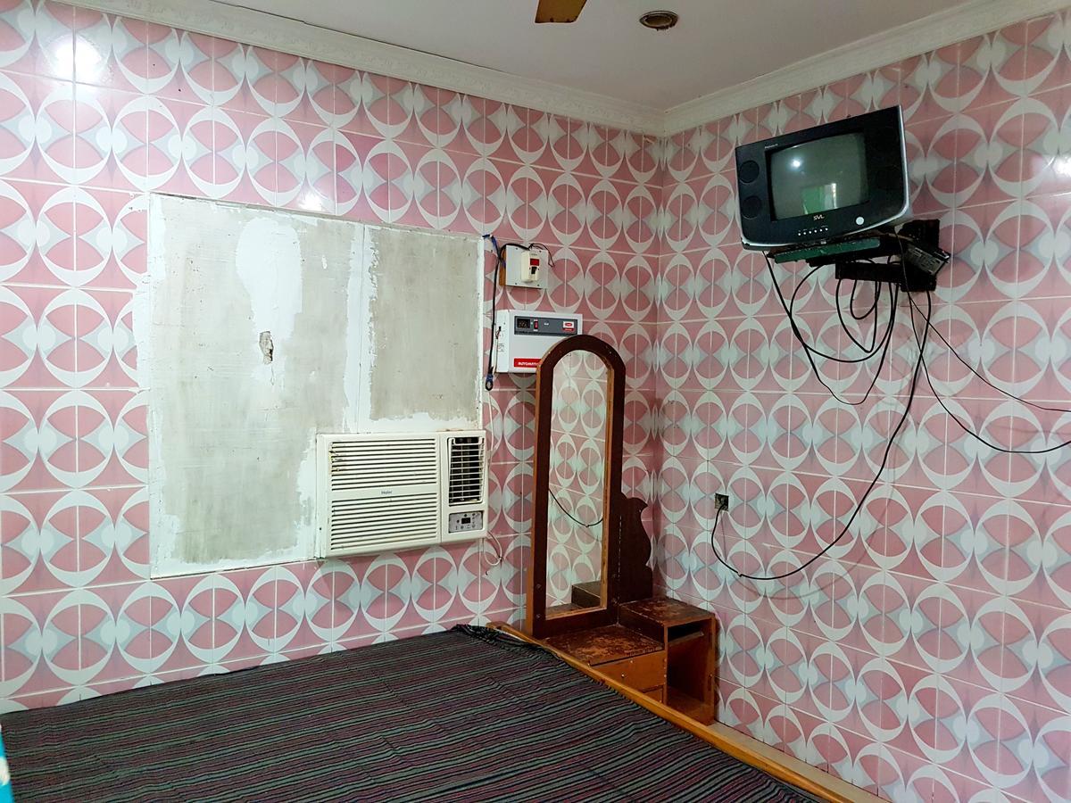 بوري Hotel Swarg المظهر الخارجي الصورة